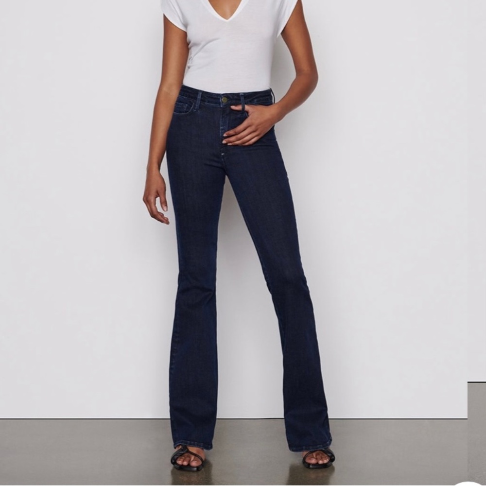 Le One Flare in Kellar size 1